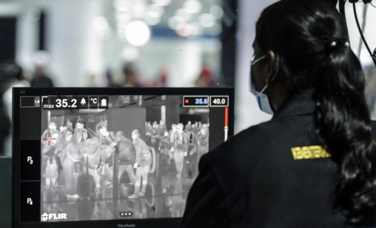 PAÍSES DA ÁSIA ADOTAM MEDIDAS DE SEGURANÇA EM AEROPORTOS E FERROVIAS DEVIDO A NOVO VÍRUS
