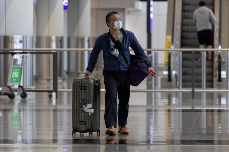 MACAU GARANTE 20 MILHÕES DE MÁSCARAS PARA PREVENIR VÍRUS CHINÊS DE WUHAN E LIMITA COMPRA