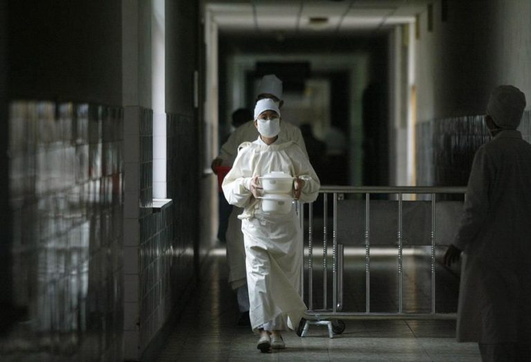 MAIS QUATRO CASOS DETETADOS DE NOVO TIPO DE PNEUMONIA NA CHINA