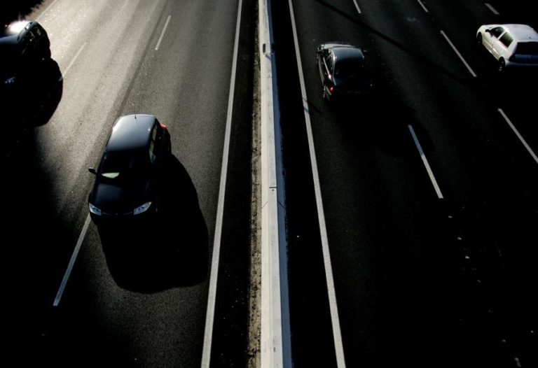 AUTOESTRADA 2 CORTADA NOS DOIS SENTIDOS ENTRE ALCÁCER DO SAL E GRÂNDOLA DEVIDO A ACIDENTES