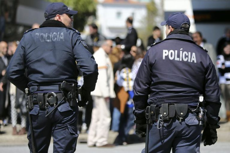 PSP APRENDE 14.000 DOSES DE DROGAS E FAZ NOVE DETENÇÕES NO PORTO