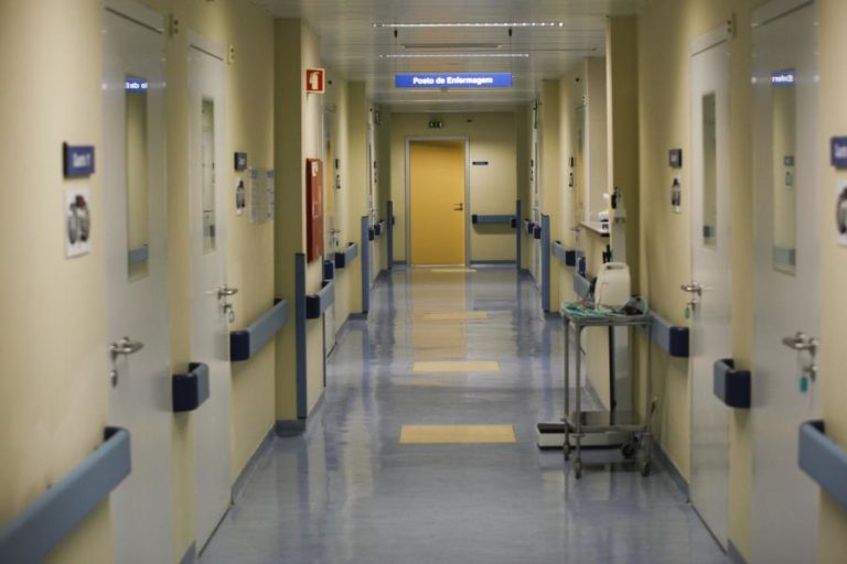DOIS NOVOS CASOS SUSPEITOS DE CORONAVÍRUS DETETADOS EM LISBOA INTERNADOS NO HOSPITAL CURRY CABRAL