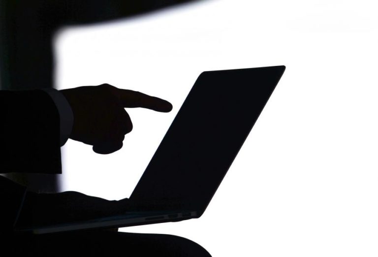PORTUGAL É O PAÍS EUROPEU QUE SENTE MAIS INSEGURANÇA NA INTERNET – RELATÓRIO