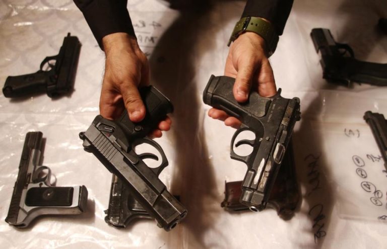 PSP ASSOCIA-SE A AEROPORTO DE LISBOA E CTT PARA COMBATER IMPORTAÇÃO DE ARMAS VIA POSTAL