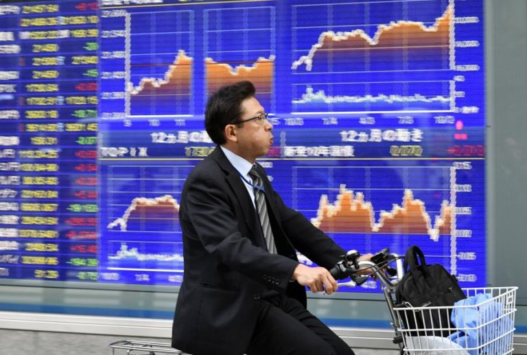 BOLSA DE TÓQUIO FECHA A GANHAR 1,02%