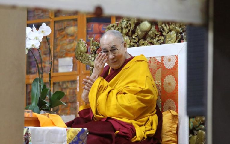 DALAI-LAMA ASSINALA 80 ANOS COMO LÍDER ESPIRITUAL DOS BUDISTAS TIBETANOS