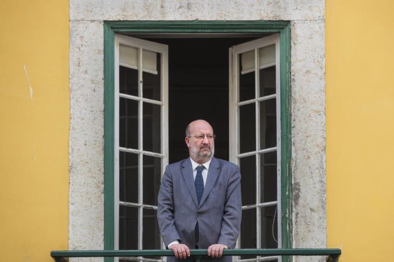 MINISTRO DO AMBIENTE INICIA HOJE VISITA DE SEIS DIAS AO URUGUAI E ARGENTINA