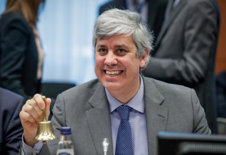 PRESIDENTE DO EUROGRUPO CONVOCA REUNIÃO PARA QUARTA-FEIRA PARA ABORDAR COVID-19