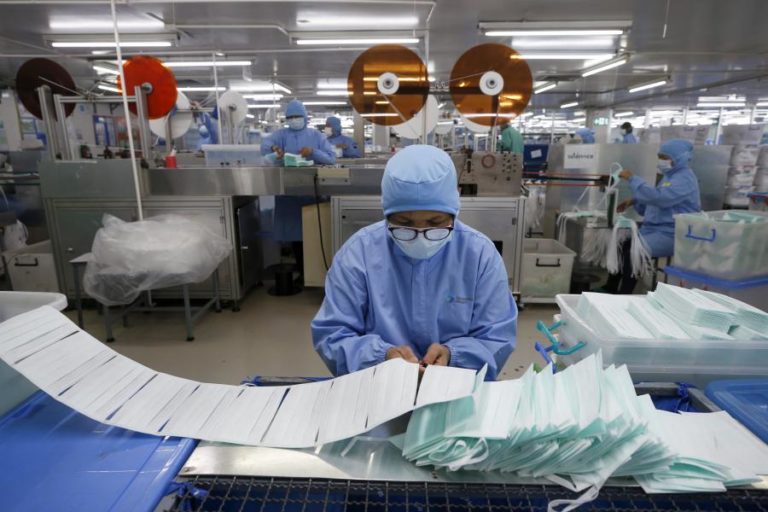 MÉDICOS TAILANDESES ASSEGURAM TER CURADO UMA PACIENTE INFETADA COM CORONAVÍRUS