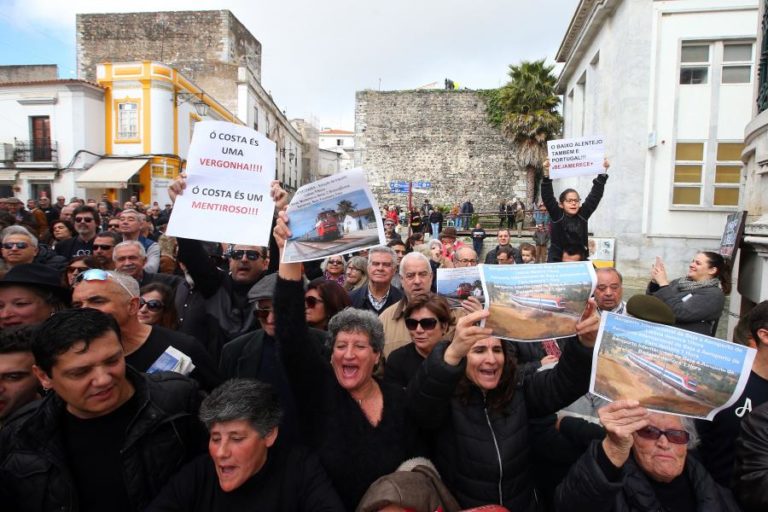MOVIMENTO APROVEITA CIMEIRA PARA PEDIR AO GOVERNO QUE SEJA “SOLIDÁRIO” COM BEJA