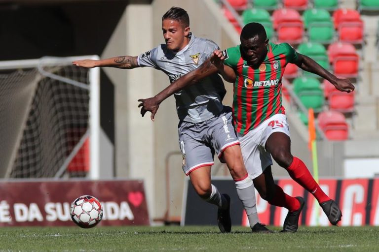 DESPORTIVO DAS AVES VENCE NA MADEIRA E GANHA ALENTO NA I LIGA