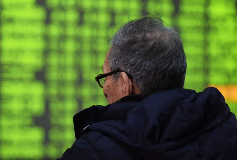 BOLSA DE XANGAI ABRIU A CAIR 0,54%