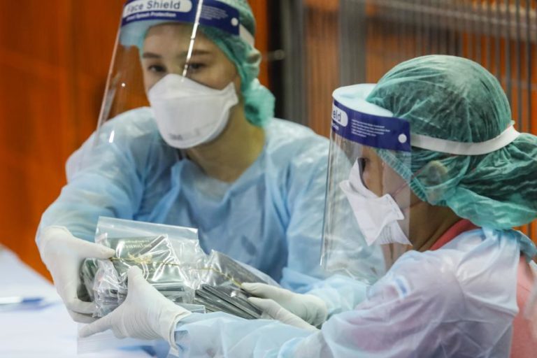 VÍRUS: 811 MORTES, SUPERADO TOTAL DE MORTES POR SARS EM 2002-03