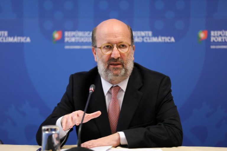 É IRRESPONSÁVEL SUSPENSÃO DA LINHA CIRCULAR DO METRO DE LISBOA — GOVERNO