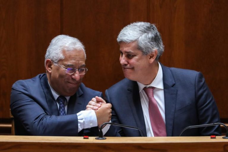 COSTA ACUSA RIO DE TER USADO DEBATE ORÇAMENTAL COMO INSTRUMENTO DA SUA CAMPANHA NO PSD