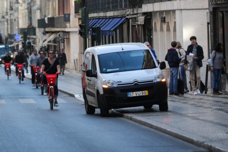 JUNTA DA MISERICÓRDIA DEFENDE RESTRIÇÕES AO TRÂNSITO NA BAIXA DE LISBOA COM RESERVAS