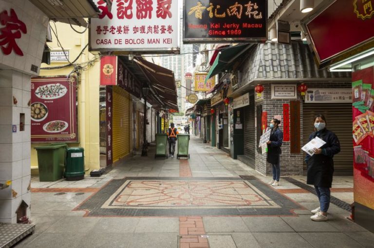 COVID-19: OBEDIÊNCIA DE MACAU CONTRASTA COM A DE HONG KONG, SOCIEDADE ESTÁ UNIDA — INVESTIGADORA