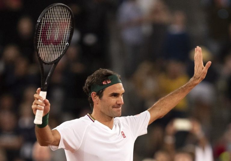 FEDERER OPERADO AO JOELHO DIREITO E AFASTADO DOS ‘COURTS’ ATÉ ROLAND GARROS