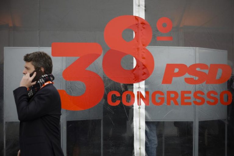 PSD/CONGRESSO: DIREÇÃO SEM DÚVIDAS SOBRE APOIO A UMA RECANDIDATURA DO PRESIDENTE DA REPÚBLICA