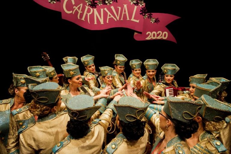 MULHERES CONQUISTAM CADA VEZ MAIS ESPAÇO NO CARNAVAL DA ILHA TERCEIRA
