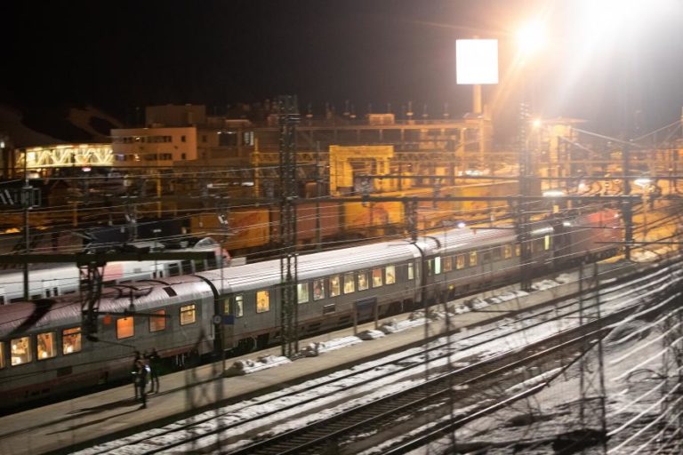 COVID-19: ÁUSTRIA LEVANTA SUSPENSÃO DE LIGAÇÕES FERROVIÁRIAS COM ITÁLIA