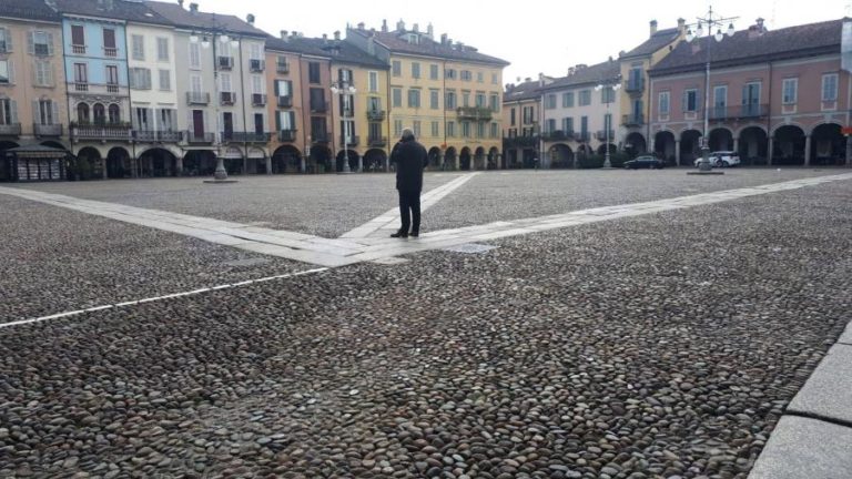 COVID-19: ITÁLIA CONFIRMA 12.ª VÍTIMA MORTAL E PELO MENOS 374 INFETADOS