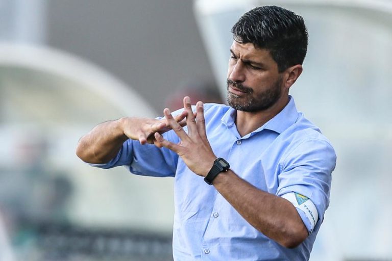 AL AIN, DE PEDRO EMANUEL, VENCE E ESTÁ NA FINAL DA TAÇA NOS EMIRADOS