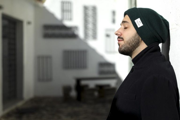 ALEXANDER SEARCH EM PAUSA APÓS SAÍDA DE SALVADOR SOBRAL DA BANDA