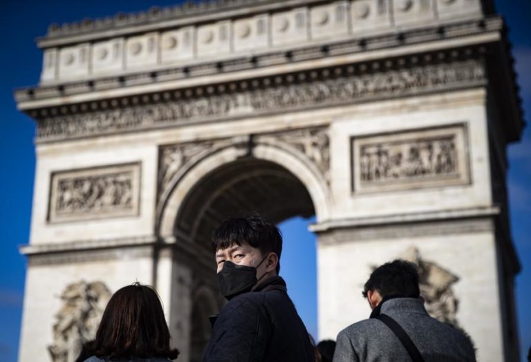 COVID-19: PARIS REVÊ EM BAIXA CRESCIMENTO ECONÓMICO PARA 0,1% NO 1.º TRIMESTRE