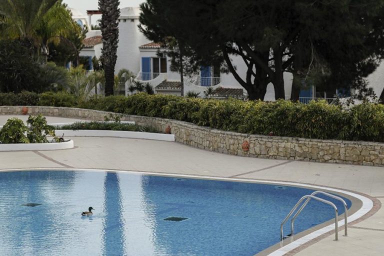 TRANSFORMAÇÃO DE ÁGUA DO MAR JÁ ABASTECE HOTELARIA NO ALGARVE COM ÁGUA POTÁVEL