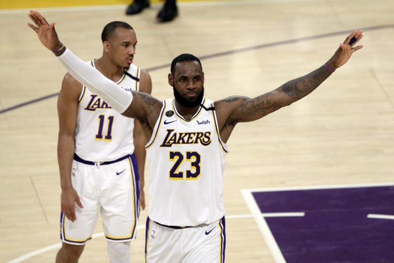 LEBRON JAMES ATINGE OS 34.000 PONTOS NA NBA