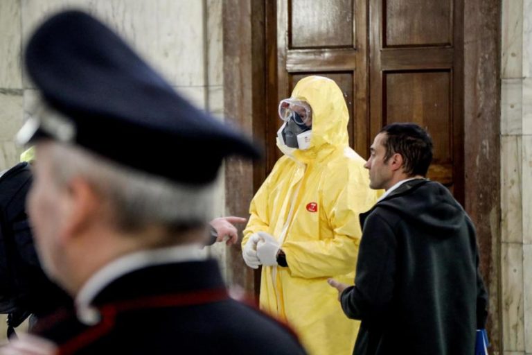 COVID-19: ITÁLIA ENCERRA TODAS AS ESCOLAS E UNIVERSIDADES ATÉ MEADOS DE MARÇO