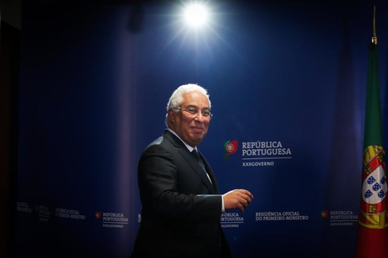 PRIMEIRO-MINISTRO GARANTE QUE PORTUGAL ESTÁ PREPARADO PARA RESPONDER AO SURTO