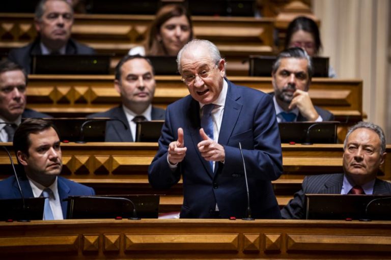 PSD QUER ALTERAR REGRAS DE FINANCIAMENTO DAS CAMPANHAS E LEI ELEITORAL AUTÁRQUICA