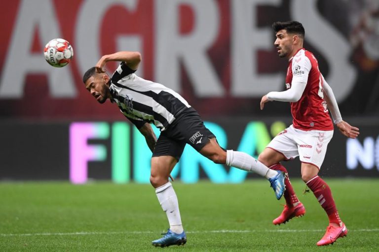ANTÓNIO SALVADOR AVISA SPORTING QUE ESGAIO, SEQUEIRA E PAULINHO VALEM 65 MILHÕES