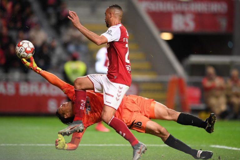 SPORTING DE BRAGA VENCE PORTIMONENSE NA ESTREIA DE CUSTÓDIO