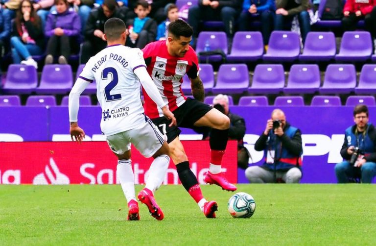 COVID-19: CLUBES ESPANHÓIS INTERDITAM ENTRADA DE JORNALISTAS NOS ESTÁDIOS