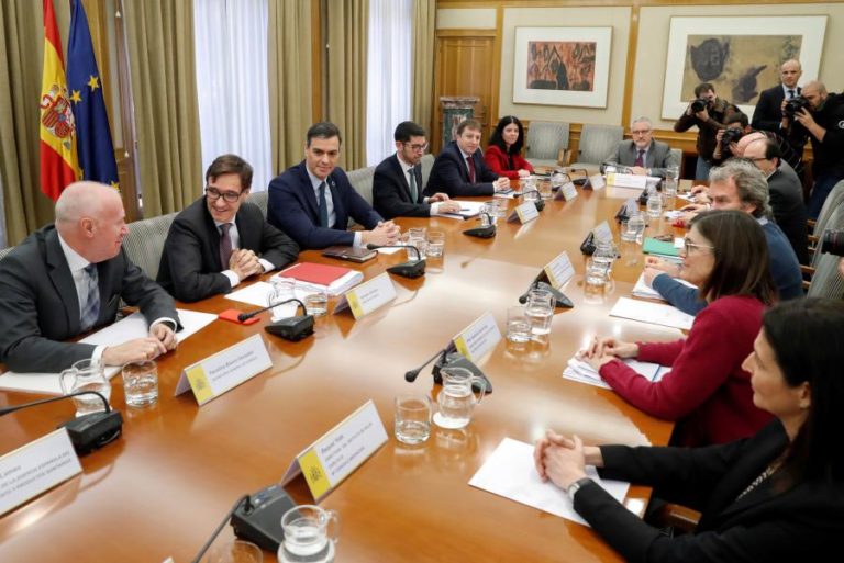 COVID-19: ESPANHA COM 47 MORTOS E 2002 CASOS POSITIVOS