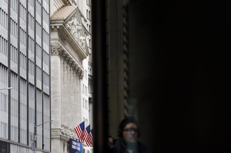 WALL STREET RECUPERA DA PIOR SESSÃO DESDE 2008