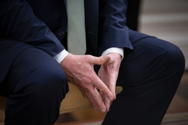 COVID-19: TRUMP CANCELA COMÍCIOS ELEITORAIS