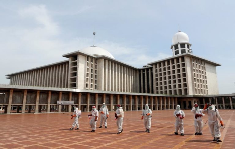 PAÍSES ASIÁTICOS PROTEGEM-SE AGORA CONTRA CASOS ORIUNDOS DO EXTERIOR EM INVERSÃO DE PAPÉIS