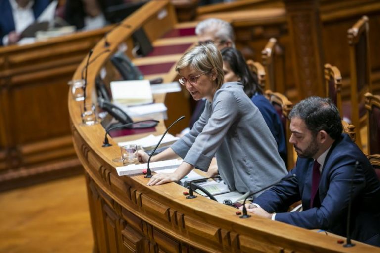 COVID-19: “NÃO ESTIVEMOS PARADOS, MAS TEMEMOS NÃO ESTAR PREPARADOS” – MINISTRA DA SAÚDE