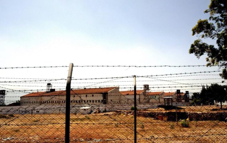 COVID-19: SUSPENSAS VISITAS A ESTABELECIMENTOS PRISIONAIS AO FIM DE SEMANA EM TODO O PAÍS