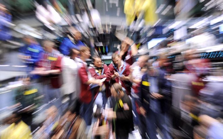 BOLSA DE TÓQUIO REGISTA QUEDA DE 6,15%, A MAIOR DESDE FEVEREIRO DE 2018