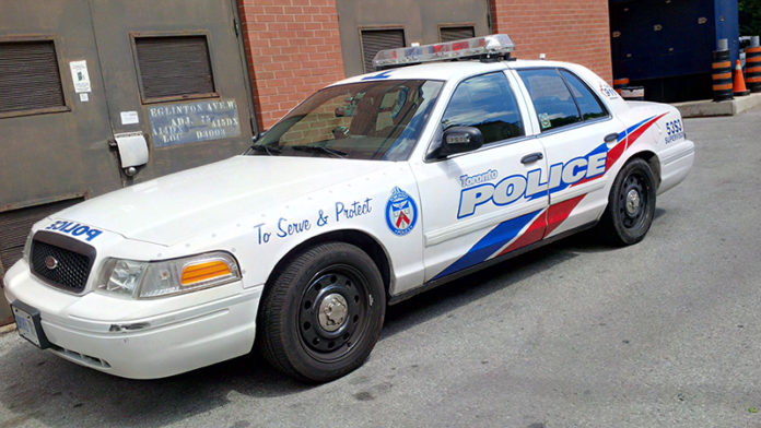CONDUÇÃO PERIGOSA: MENOS COLISÕES, MAS MAIS MANOBRAS PERIGOSAS EM TORONTO CONDUÇÃO PERIGOSA: MENOS COLISÕES, MAS MAIS MANOBRAS PERIGOSAS EM TORONTO