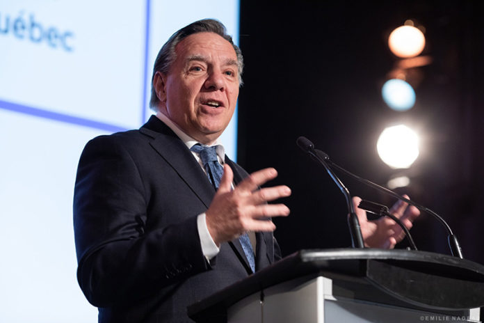 QUEBEC: PROVÍNCIA MAIS AFETADA É A QUE REABRE MAIS CEDO QUEBEC: PROVÍNCIA MAIS AFETADA É A QUE REABRE MAIS CEDO