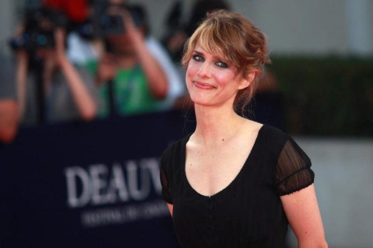 MORREU REALIZADORA NORTE-AMERICANA LYNN SHELTON AOS 54 ANOS