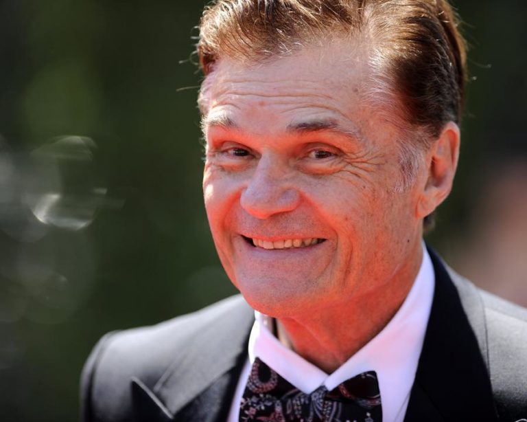 MORREU O ATOR FRED WILLARD O PAI DE “UMA FAMÍLIA MUITO MODERNA” AOS 86 ANOS