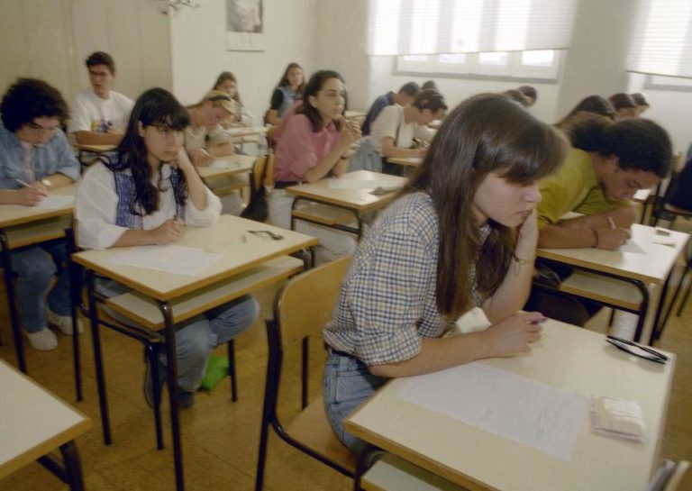 CINCO POLITÉCNICOS DO CENTRO JUNTOS PARA EXAME ÚNICO DE ACESSO A ALUNOS DO PROFISSIONAL