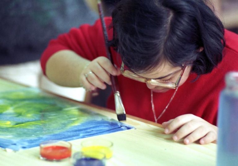 COVID-19: MUITAS INSTITUIÇÕES PARA PESSOAS COM DEFICIÊNCIA NÃO REABREM CENTROS OCUPACIONAIS